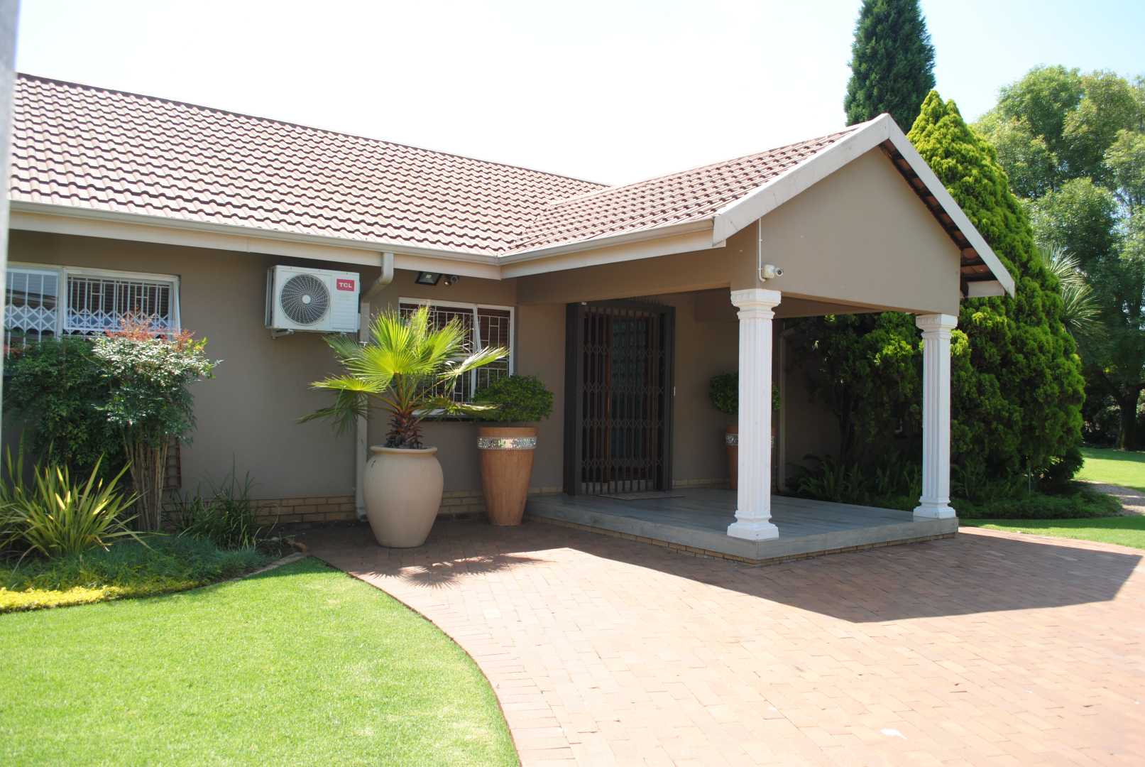 4 Bedroom Property for Sale in Golf Park Gauteng