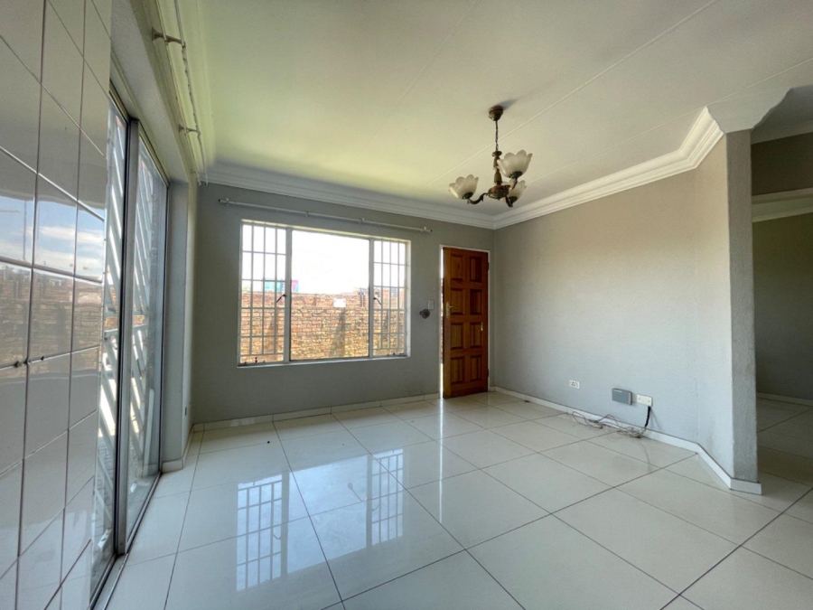 To Let 3 Bedroom Property for Rent in Terenure Gauteng