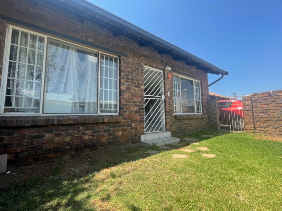 To Let 3 Bedroom Property for Rent in Terenure Gauteng