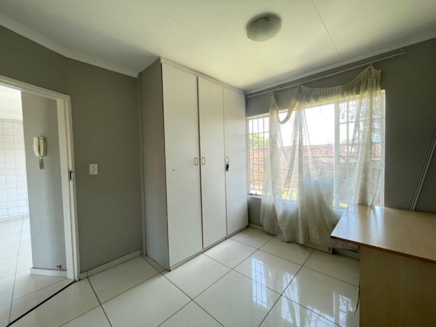 To Let 3 Bedroom Property for Rent in Terenure Gauteng