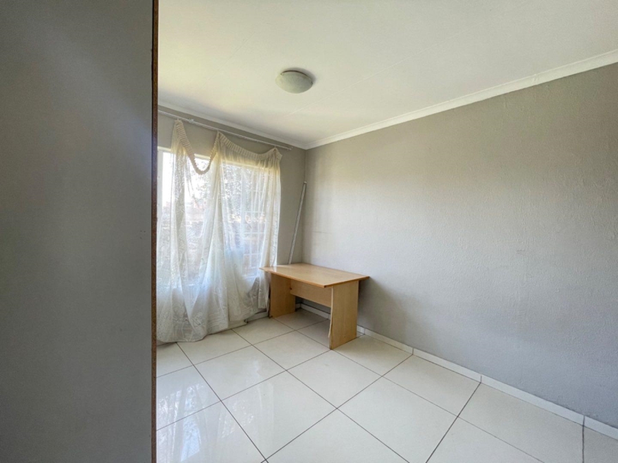 To Let 3 Bedroom Property for Rent in Terenure Gauteng