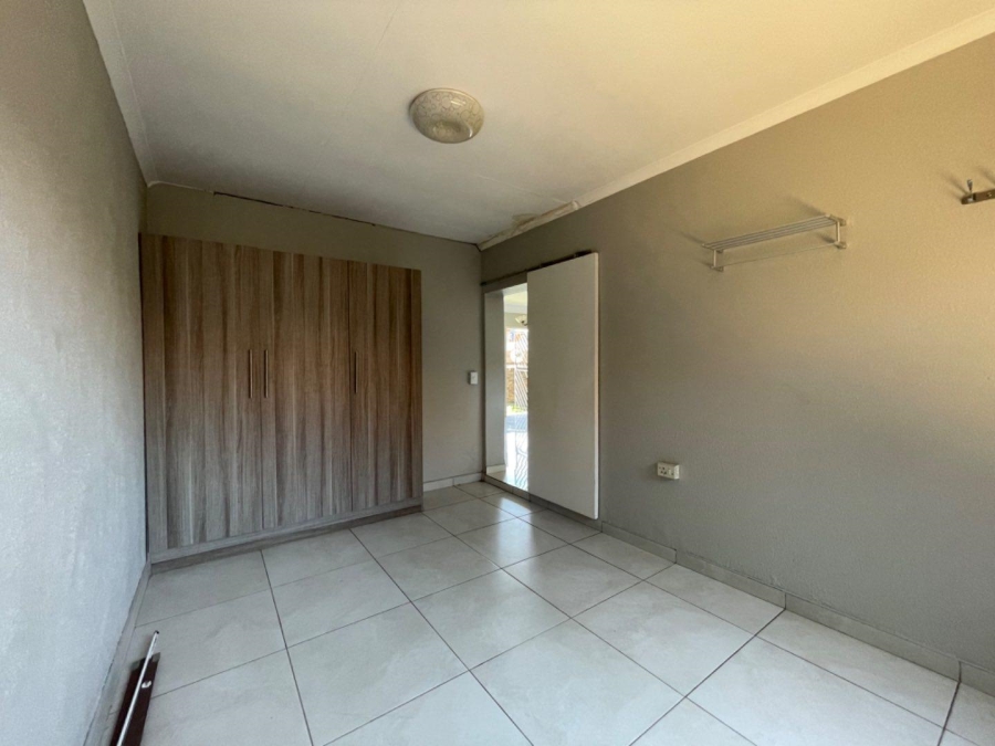 To Let 3 Bedroom Property for Rent in Terenure Gauteng