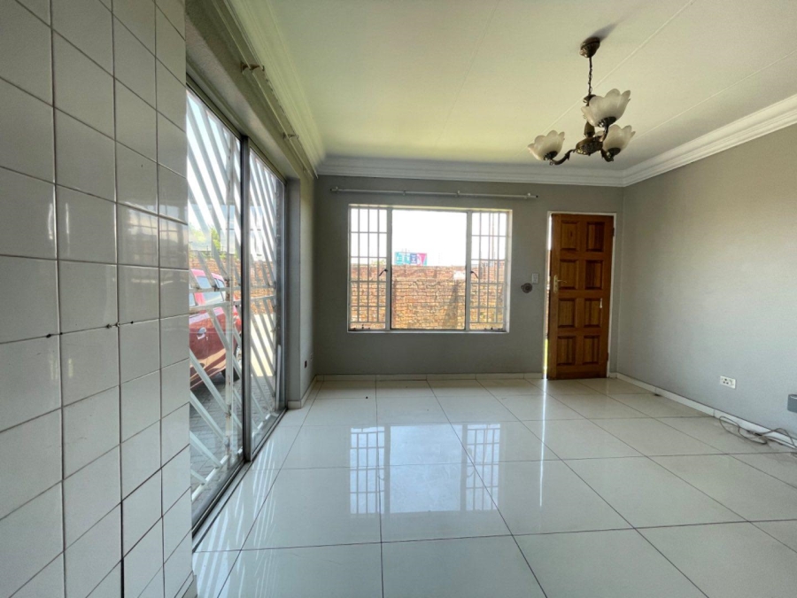 To Let 3 Bedroom Property for Rent in Terenure Gauteng