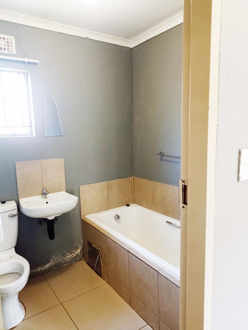 2 Bedroom Property for Sale in Alberton Gauteng