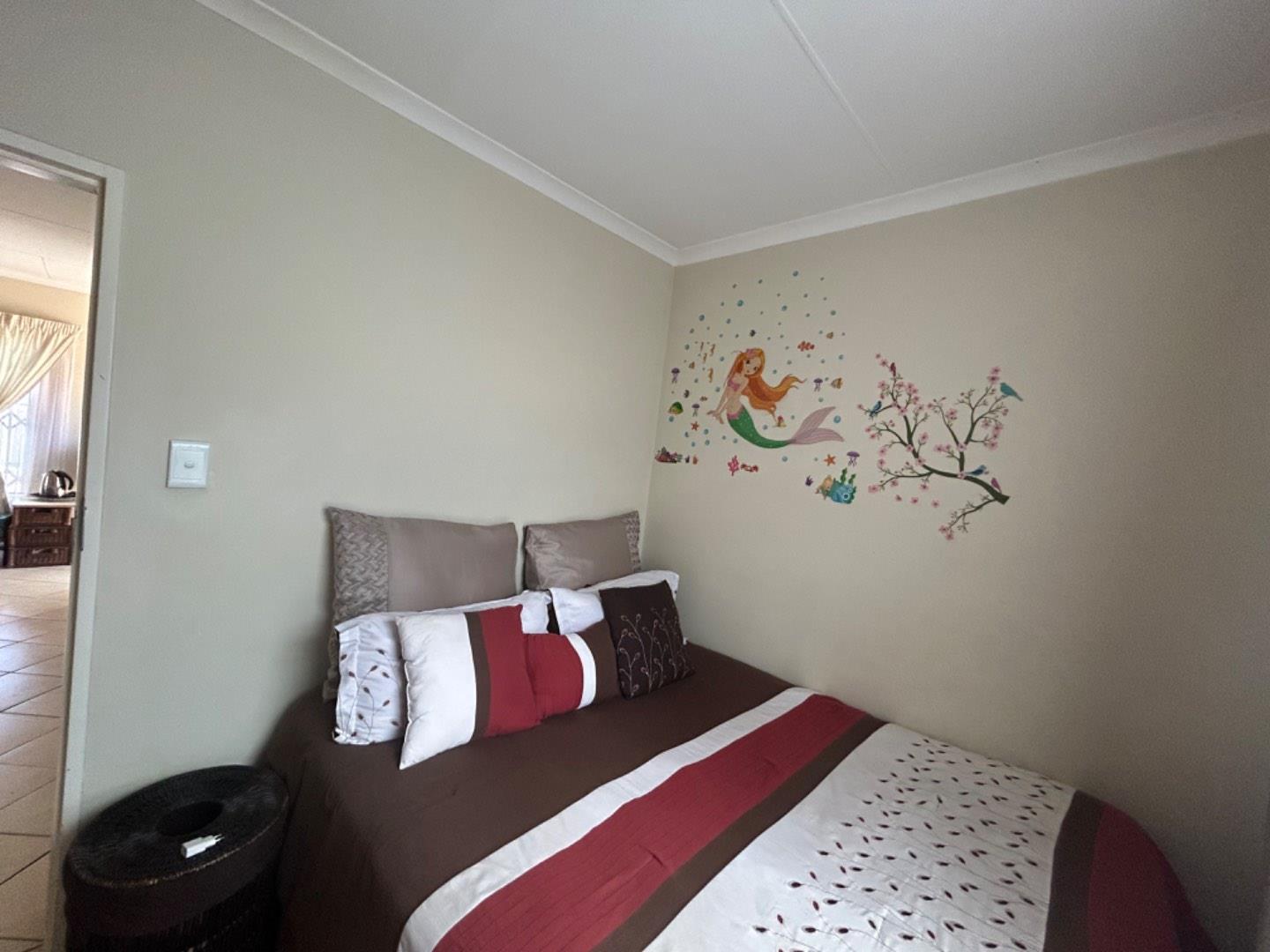 2 Bedroom Property for Sale in Kirkney Gauteng