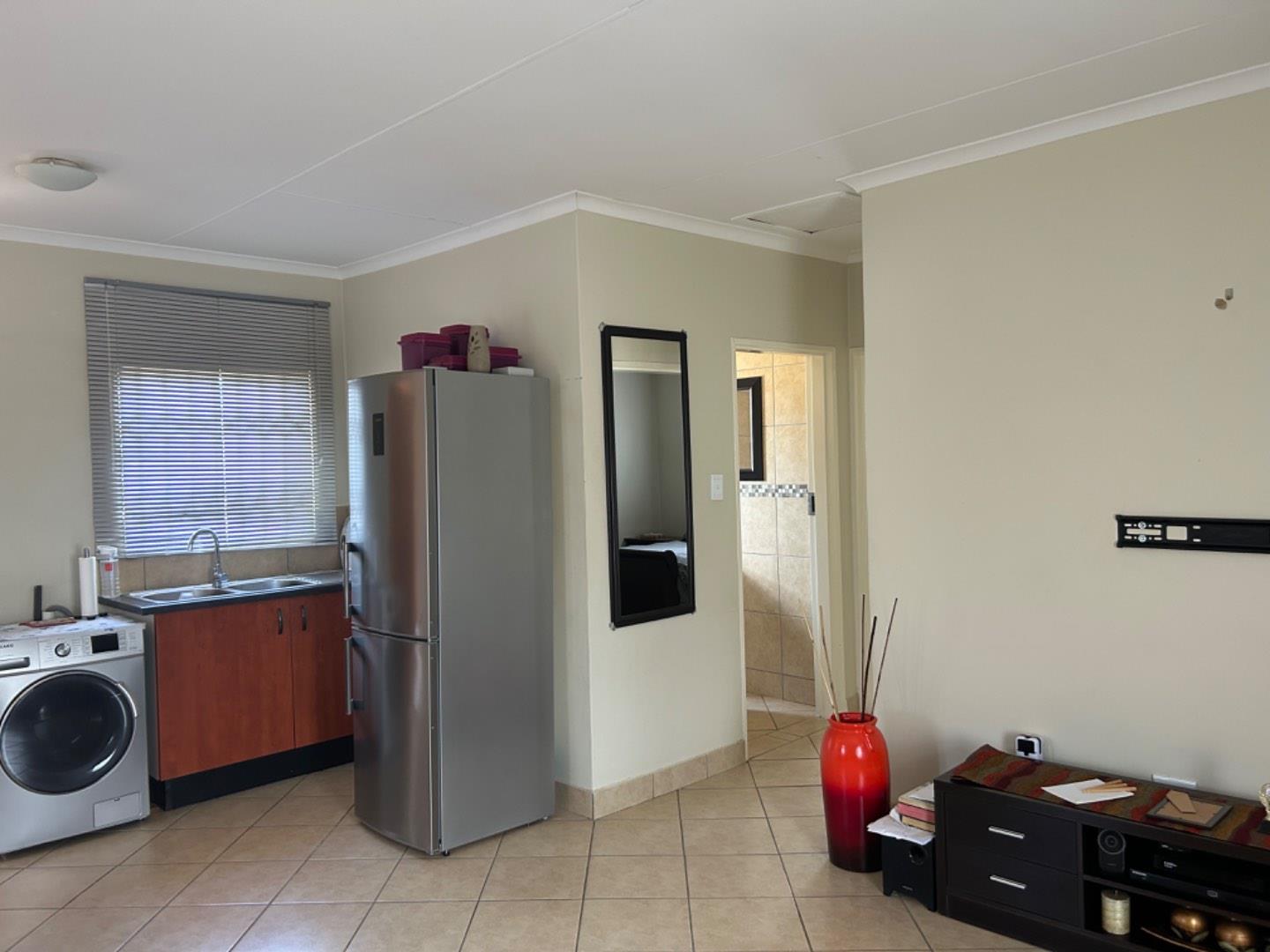 2 Bedroom Property for Sale in Kirkney Gauteng