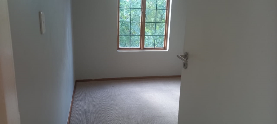 To Let 2 Bedroom Property for Rent in Rivonia Gauteng