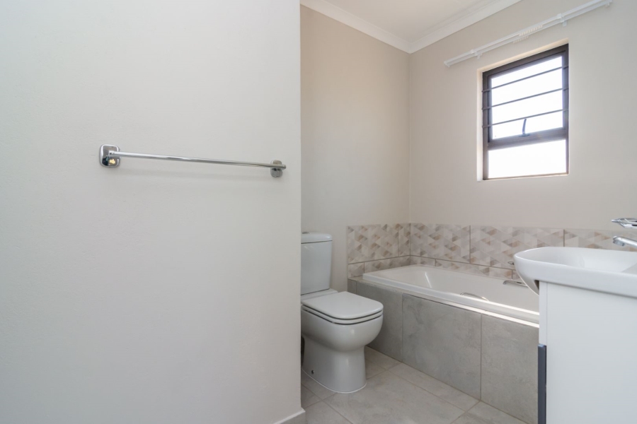 3 Bedroom Property for Sale in Kya Sands Gauteng