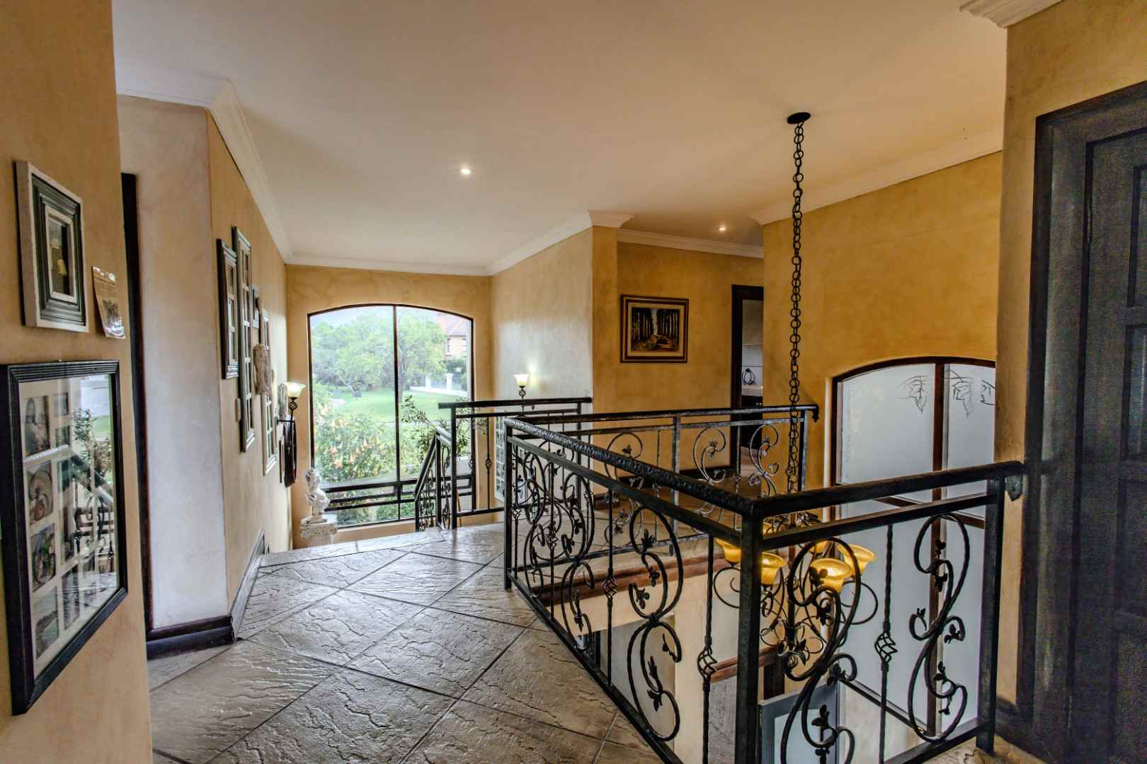 4 Bedroom Property for Sale in Featherbrooke Estate Gauteng