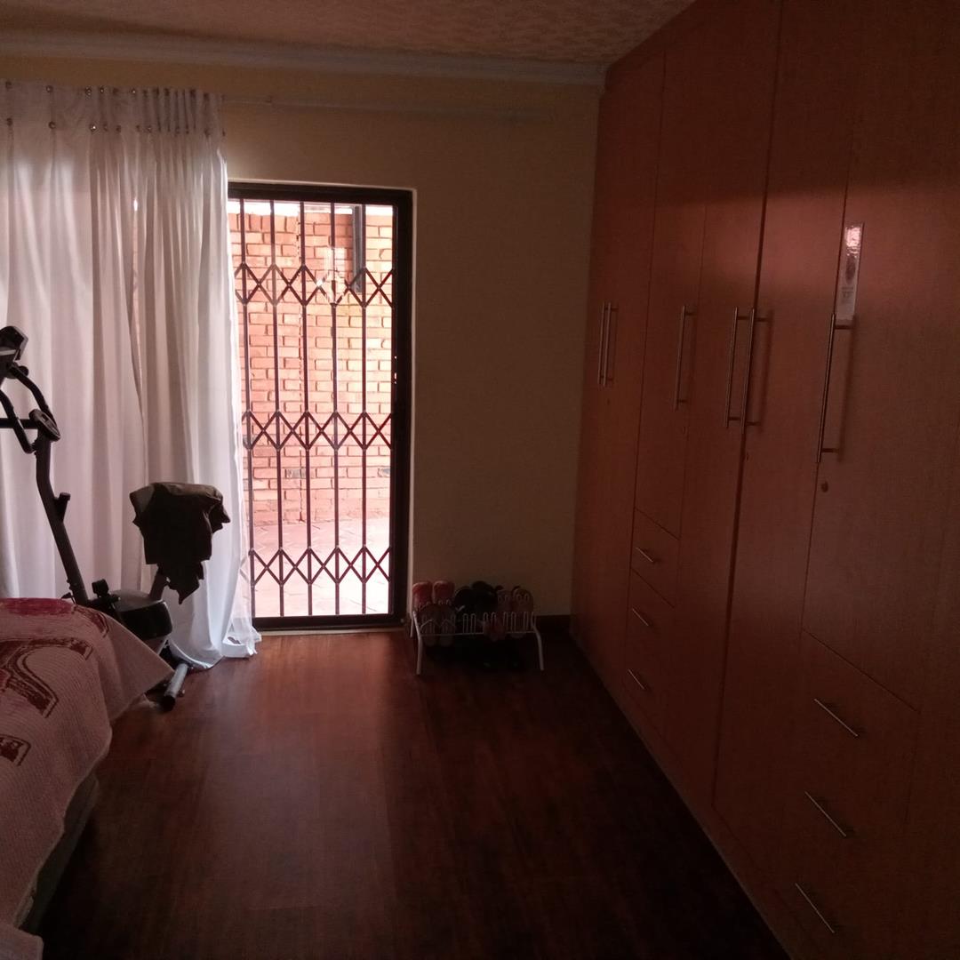 3 Bedroom Property for Sale in Eersterust Gauteng