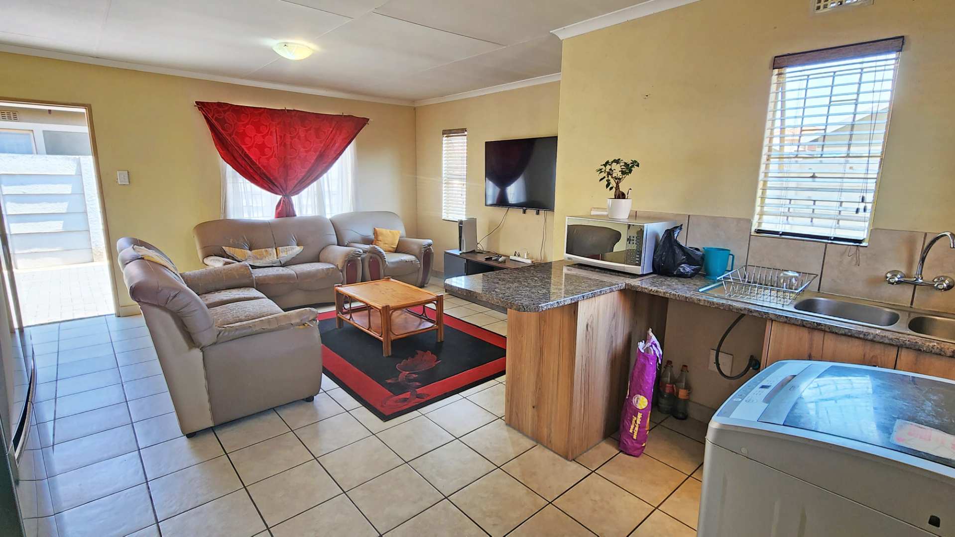 To Let 3 Bedroom Property for Rent in Albertsdal Gauteng
