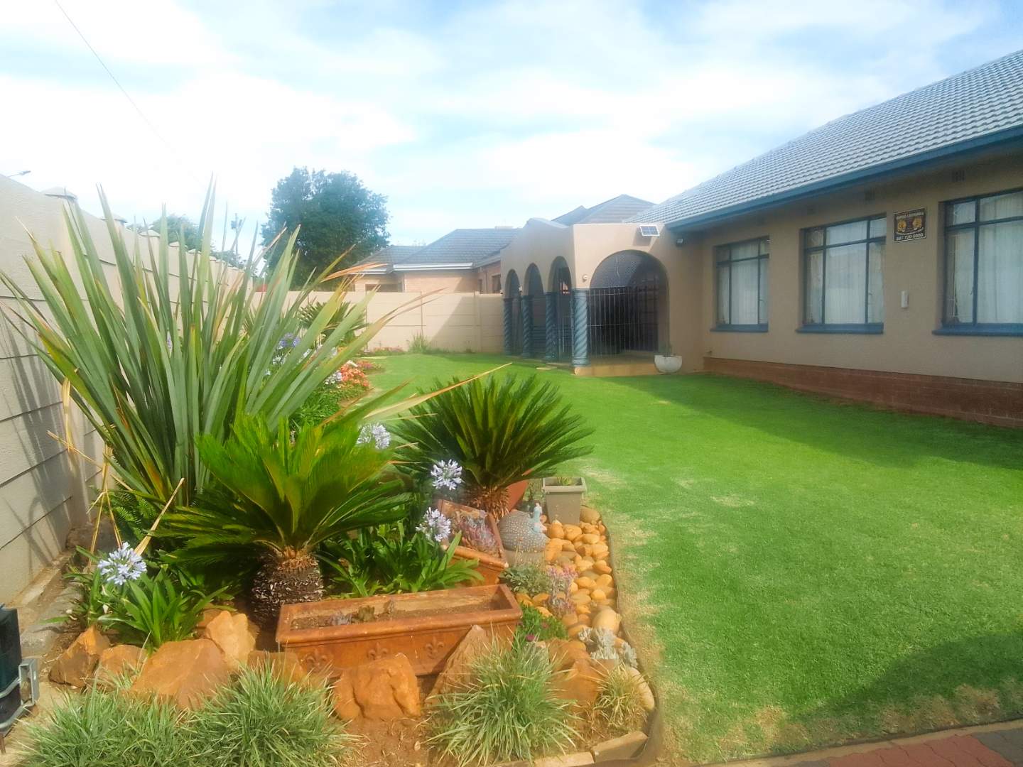 5 Bedroom Property for Sale in Greenhills Gauteng