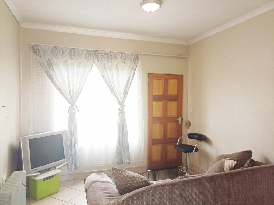 3 Bedroom Property for Sale in Dawn Park Gauteng