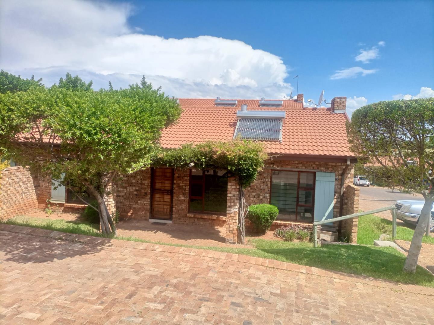 4 Bedroom Property for Sale in Noordhang Gauteng