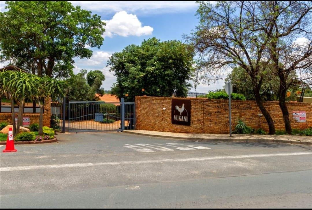 4 Bedroom Property for Sale in Noordhang Gauteng