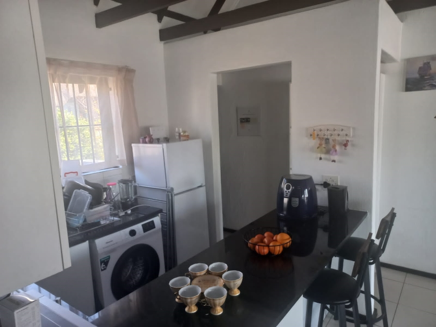 1 Bedroom Property for Sale in Sunninghill Gauteng