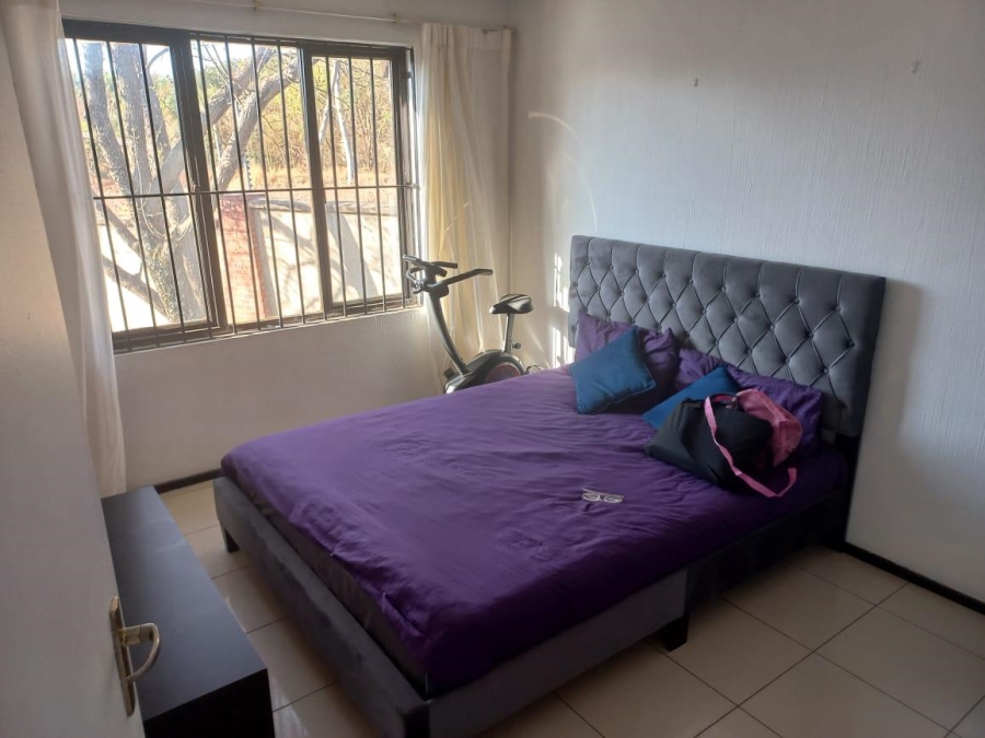 1 Bedroom Property for Sale in Sunninghill Gauteng