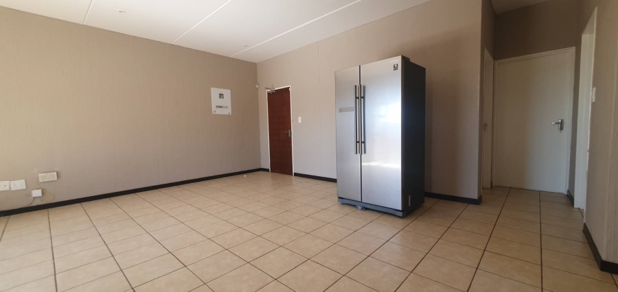 3 Bedroom Property for Sale in Wilgeheuwel Gauteng