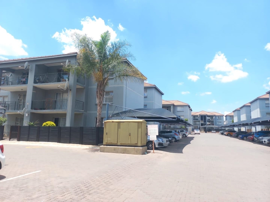 2 Bedroom Property for Sale in Bardene Gauteng