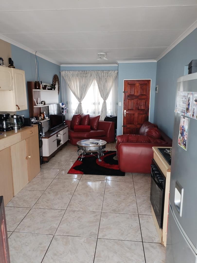 2 Bedroom Property for Sale in Chief A. Luthuli Park Gauteng