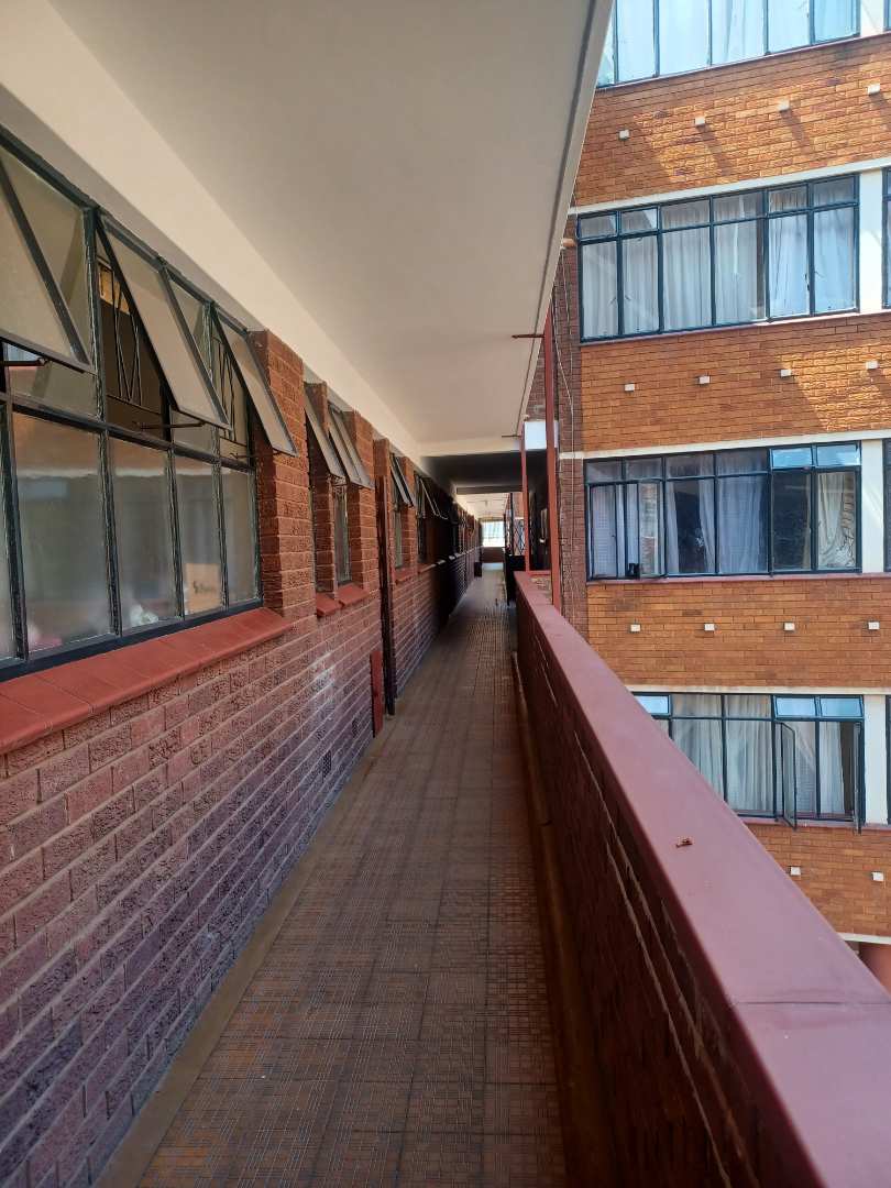 2 Bedroom Property for Sale in Muckleneuk Gauteng