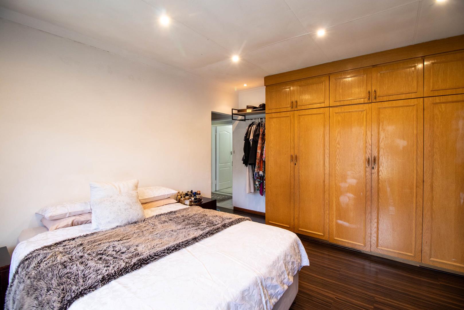 4 Bedroom Property for Sale in Rynsoord Gauteng
