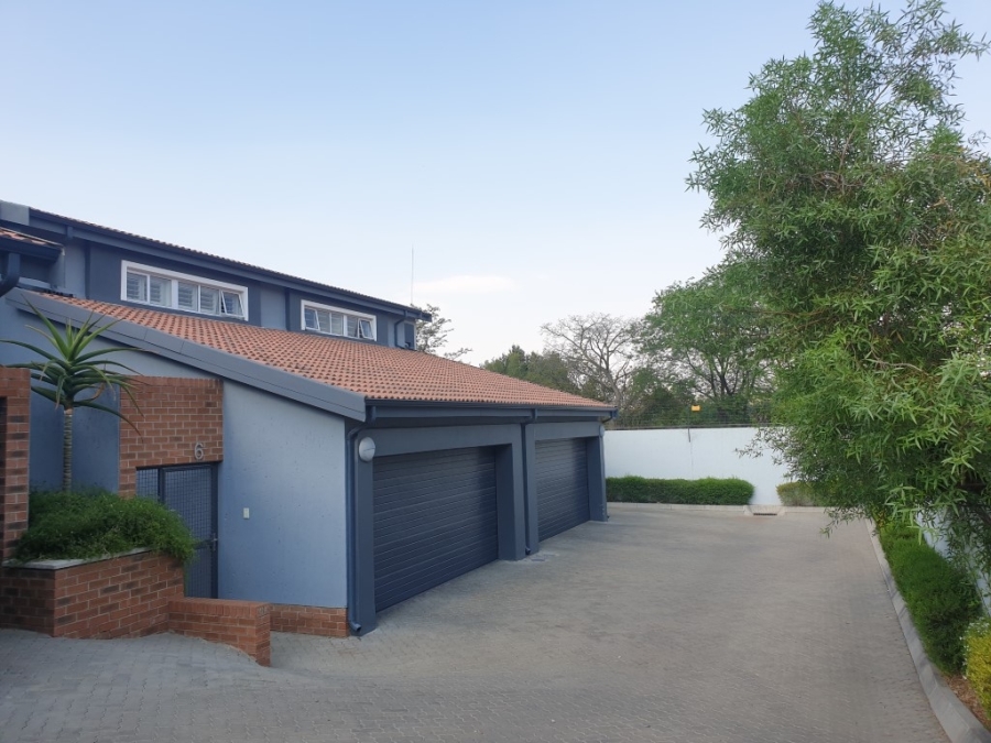 4 Bedroom Property for Sale in Rivonia Gauteng
