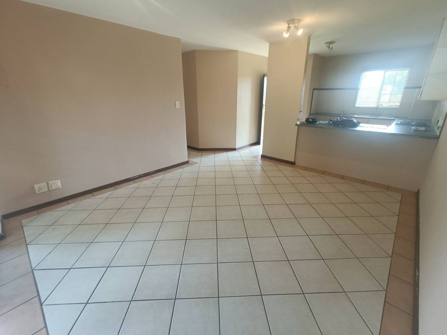 3 Bedroom Property for Sale in Die Hoewes Gauteng