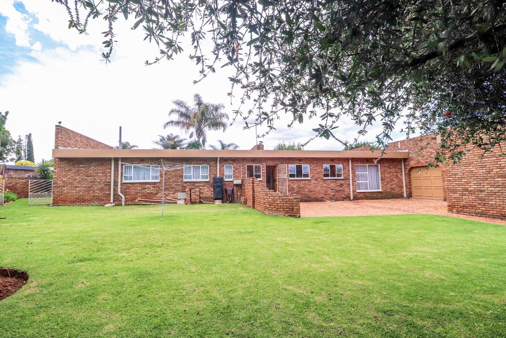 3 Bedroom Property for Sale in Alphen Park Gauteng