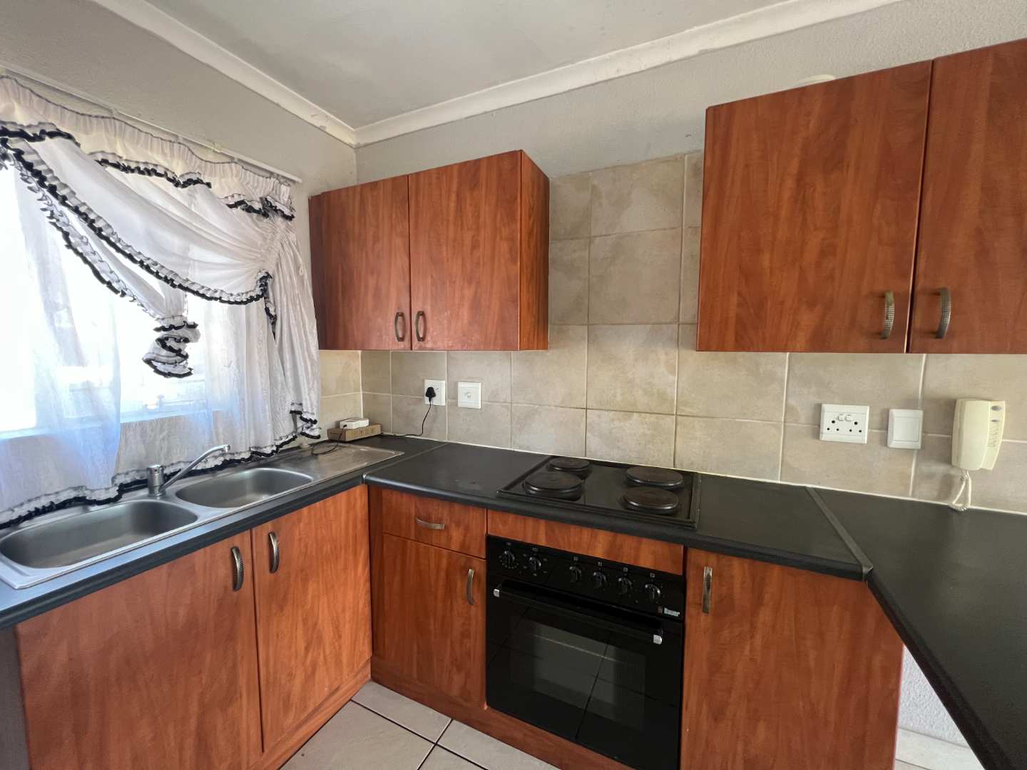 To Let 2 Bedroom Property for Rent in Groblerpark Gauteng