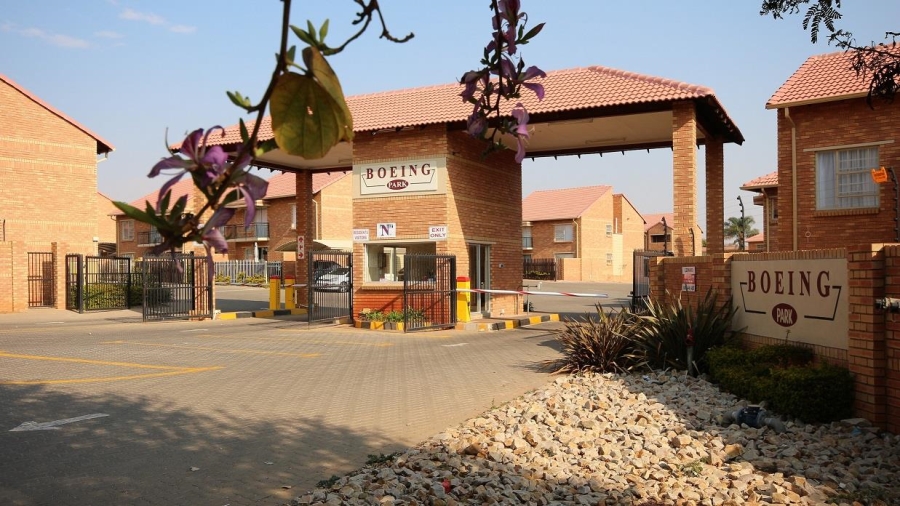 To Let 2 Bedroom Property for Rent in Elardus Park Gauteng