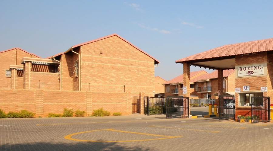 To Let 2 Bedroom Property for Rent in Elardus Park Gauteng