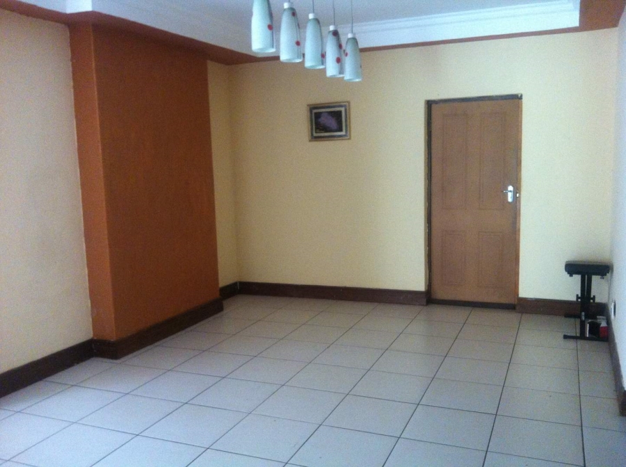 4 Bedroom Property for Sale in Oakdene Gauteng