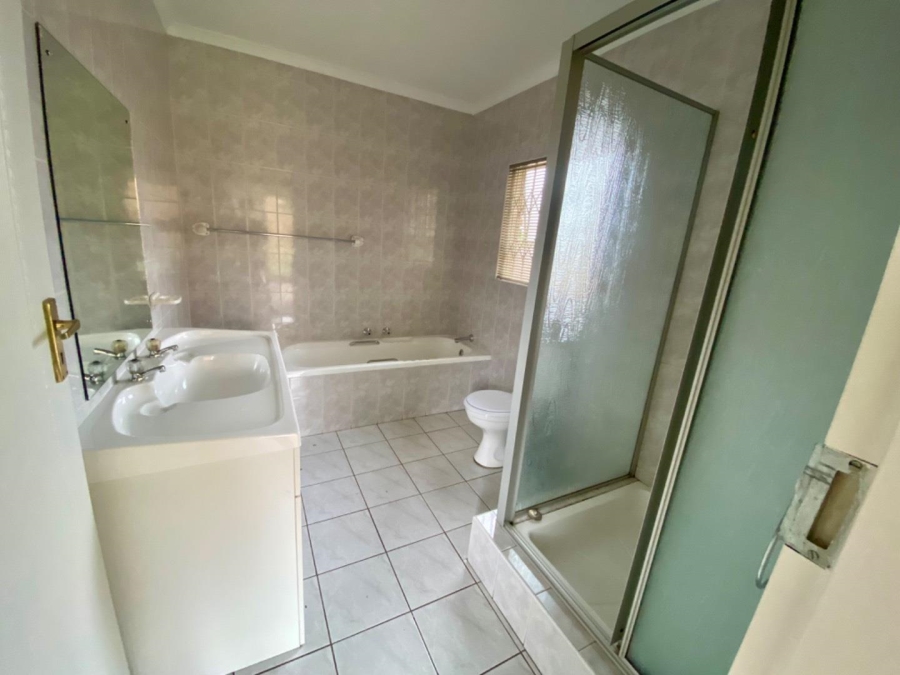 To Let 3 Bedroom Property for Rent in Bartlett Gauteng