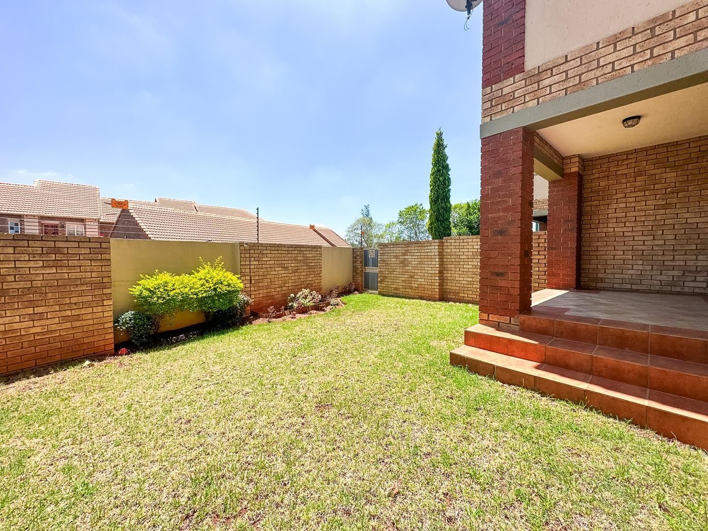 2 Bedroom Property for Sale in Mooikloof Ridge Gauteng