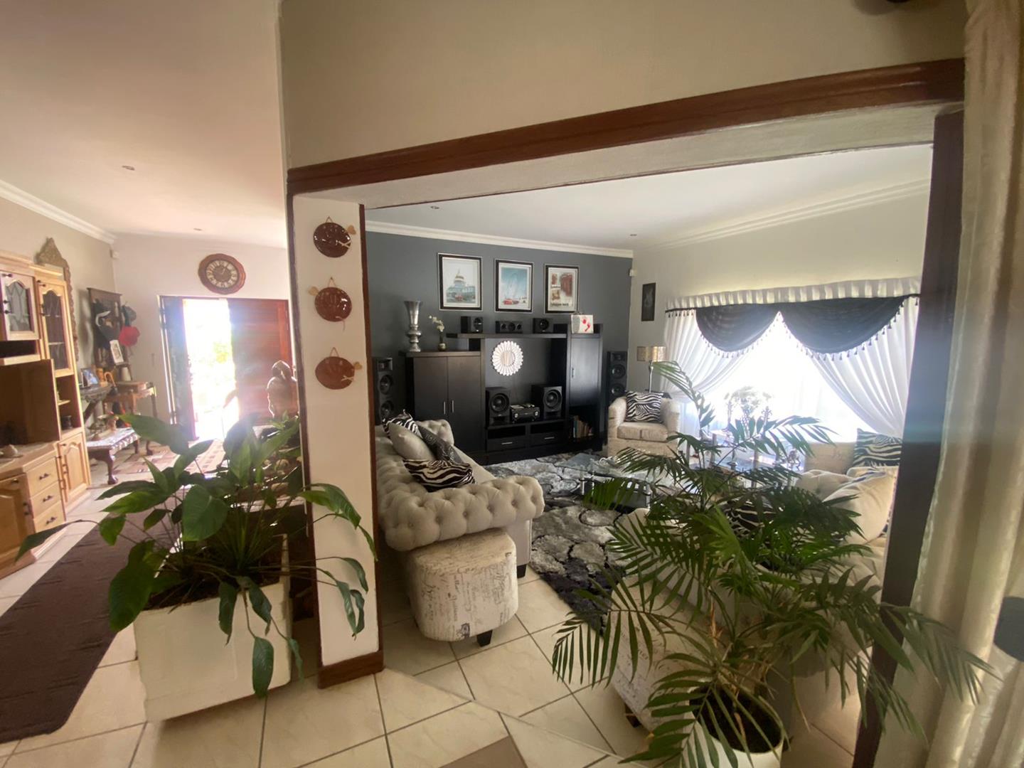3 Bedroom Property for Sale in Heuningklip Gauteng