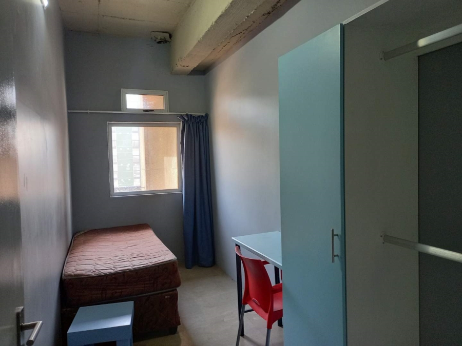 To Let 1 Bedroom Property for Rent in Johannesburg Central Gauteng