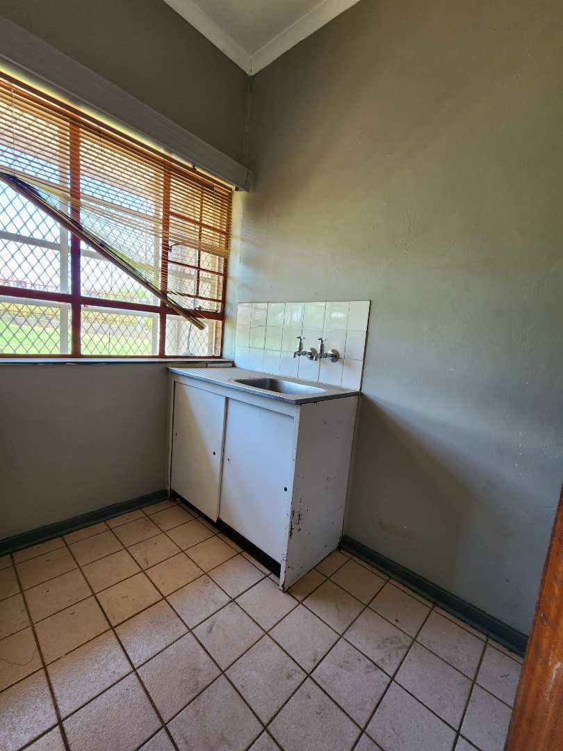 To Let commercial Property for Rent in Soshanguve Gauteng