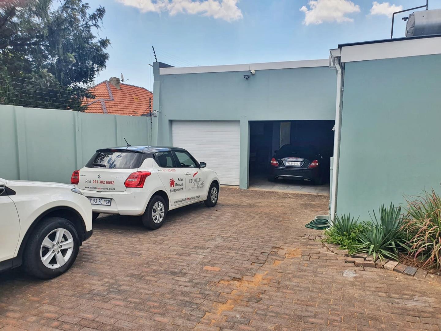 3 Bedroom Property for Sale in Linden Gauteng