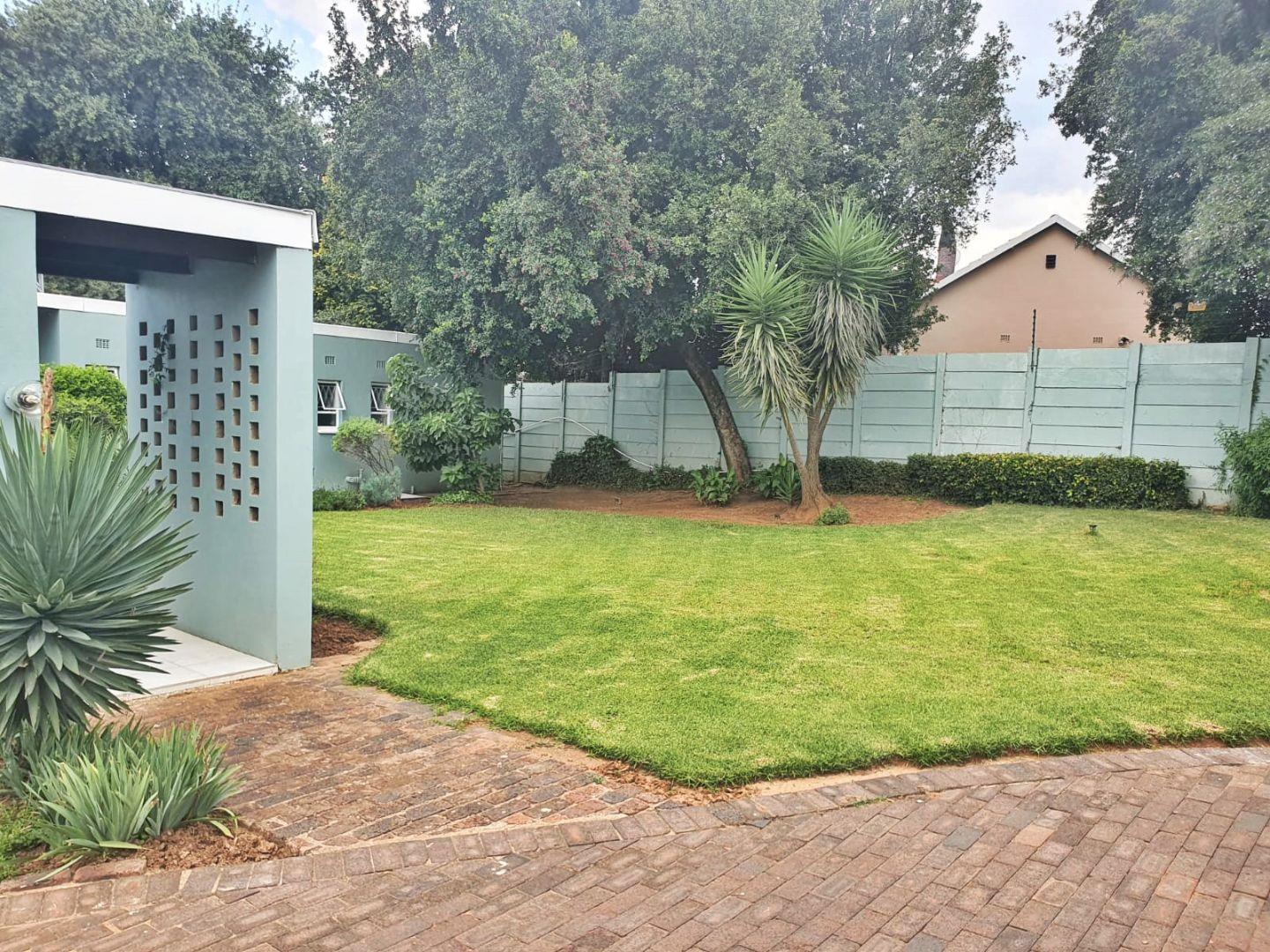 3 Bedroom Property for Sale in Linden Gauteng