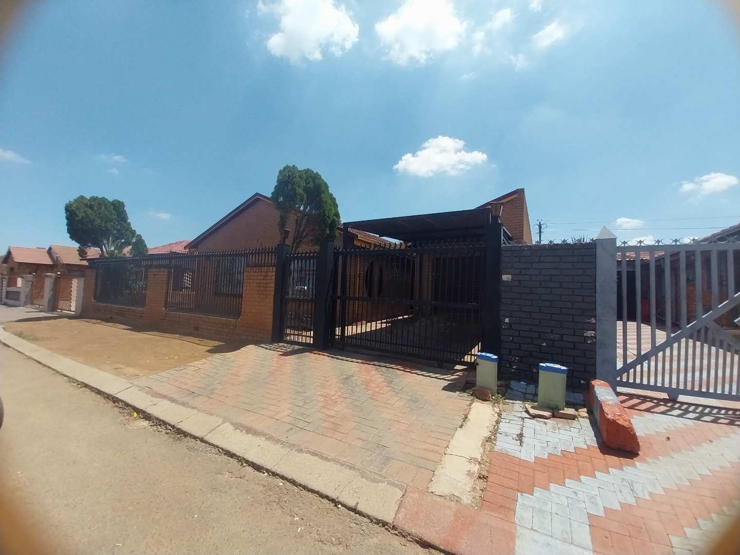 3 Bedroom Property for Sale in Mamelodi Gardens Gauteng