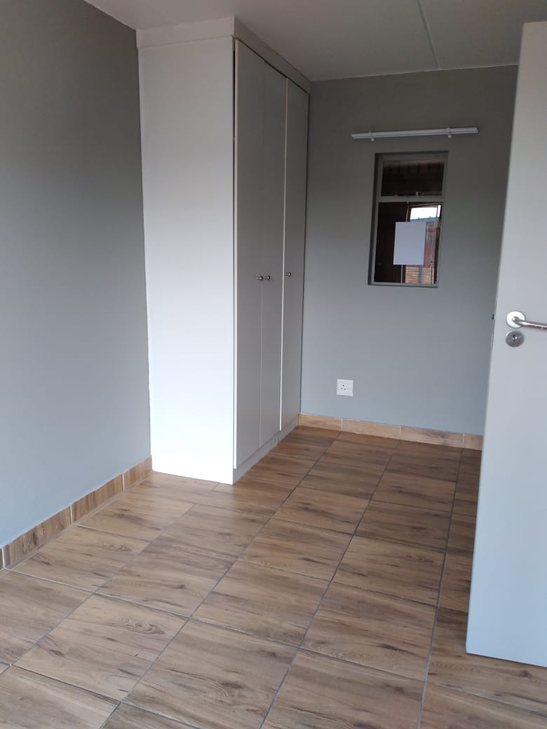2 Bedroom Property for Sale in Braamfontein Gauteng