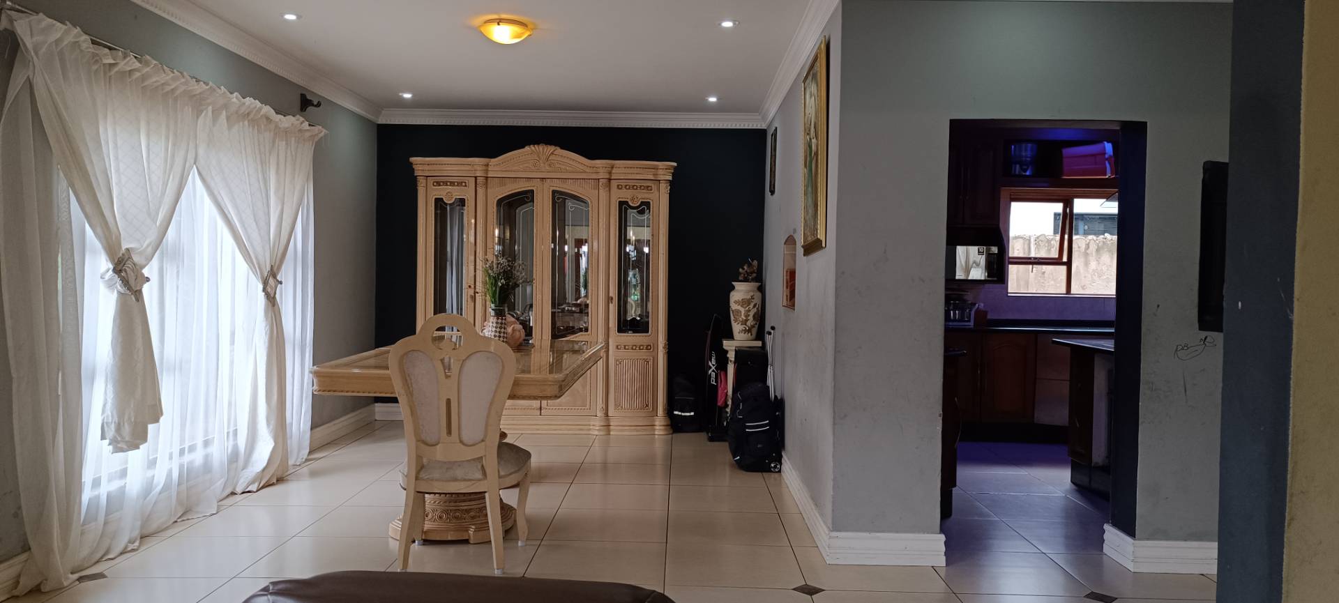 6 Bedroom Property for Sale in Glen Erasmia Gauteng