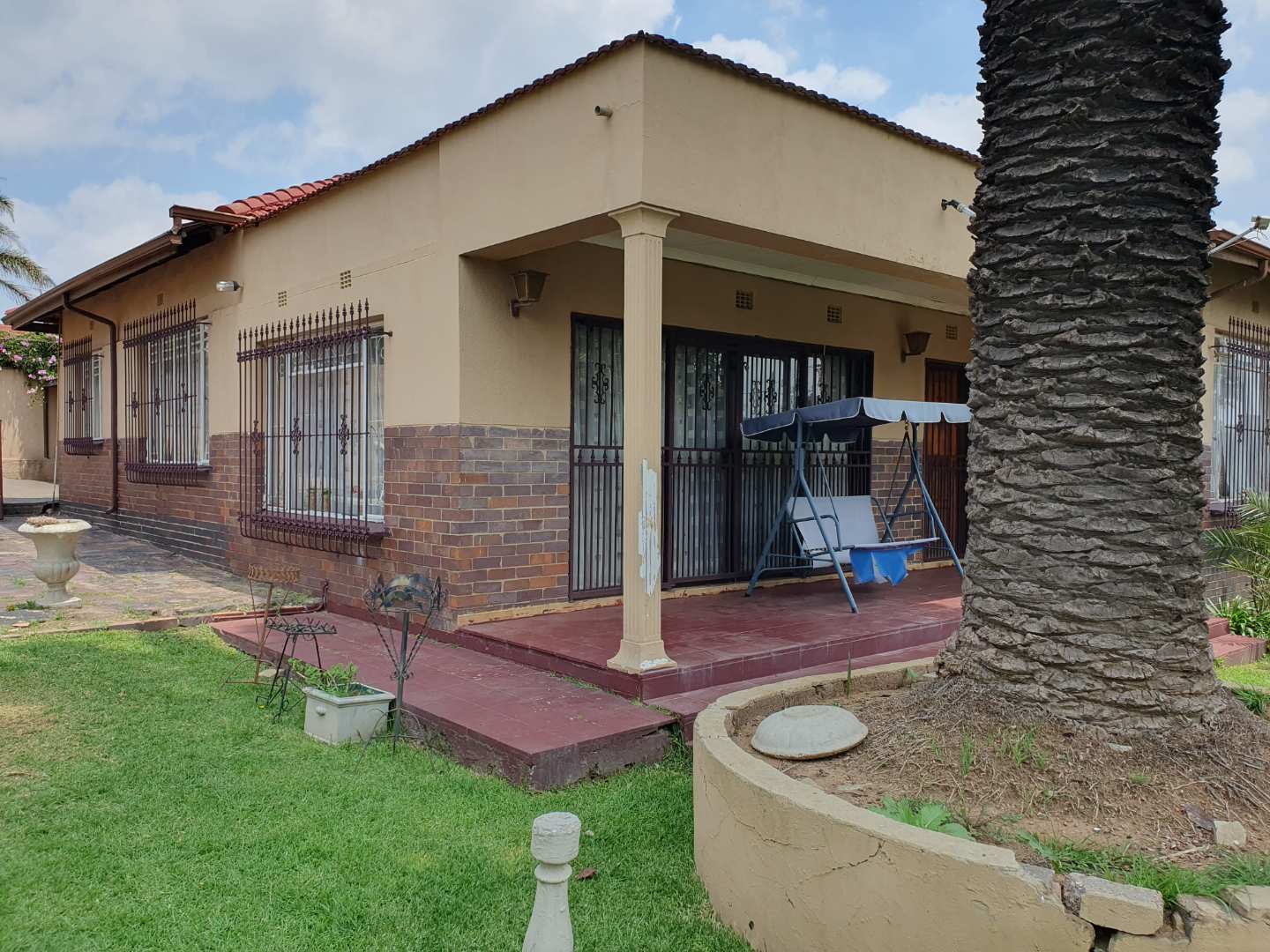 4 Bedroom Property for Sale in Chrisville Gauteng