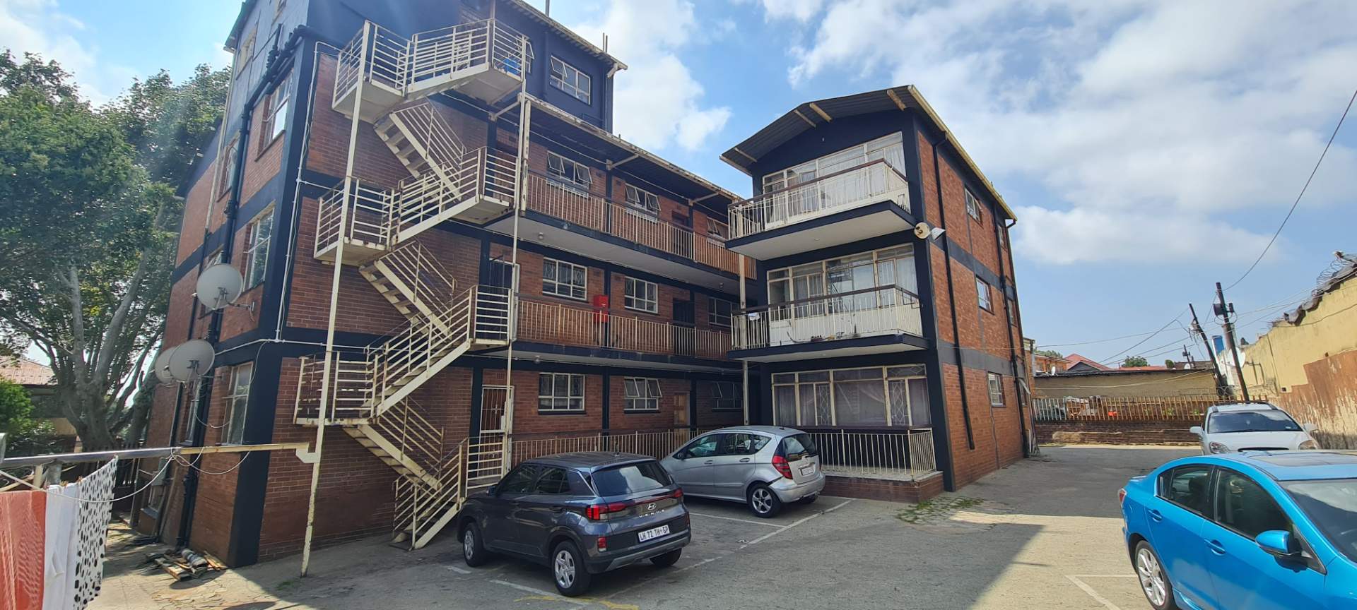 To Let 24 Bedroom Property for Rent in Rosettenville Gauteng