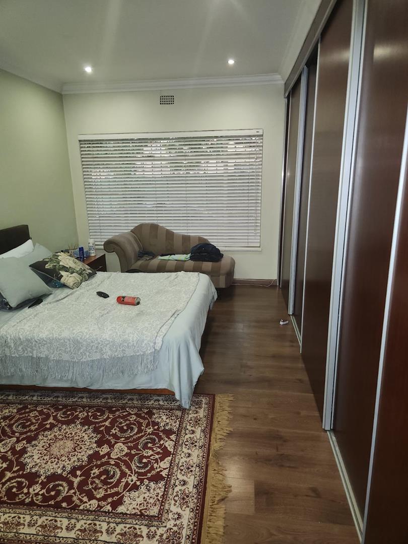 4 Bedroom Property for Sale in Clayville East Gauteng