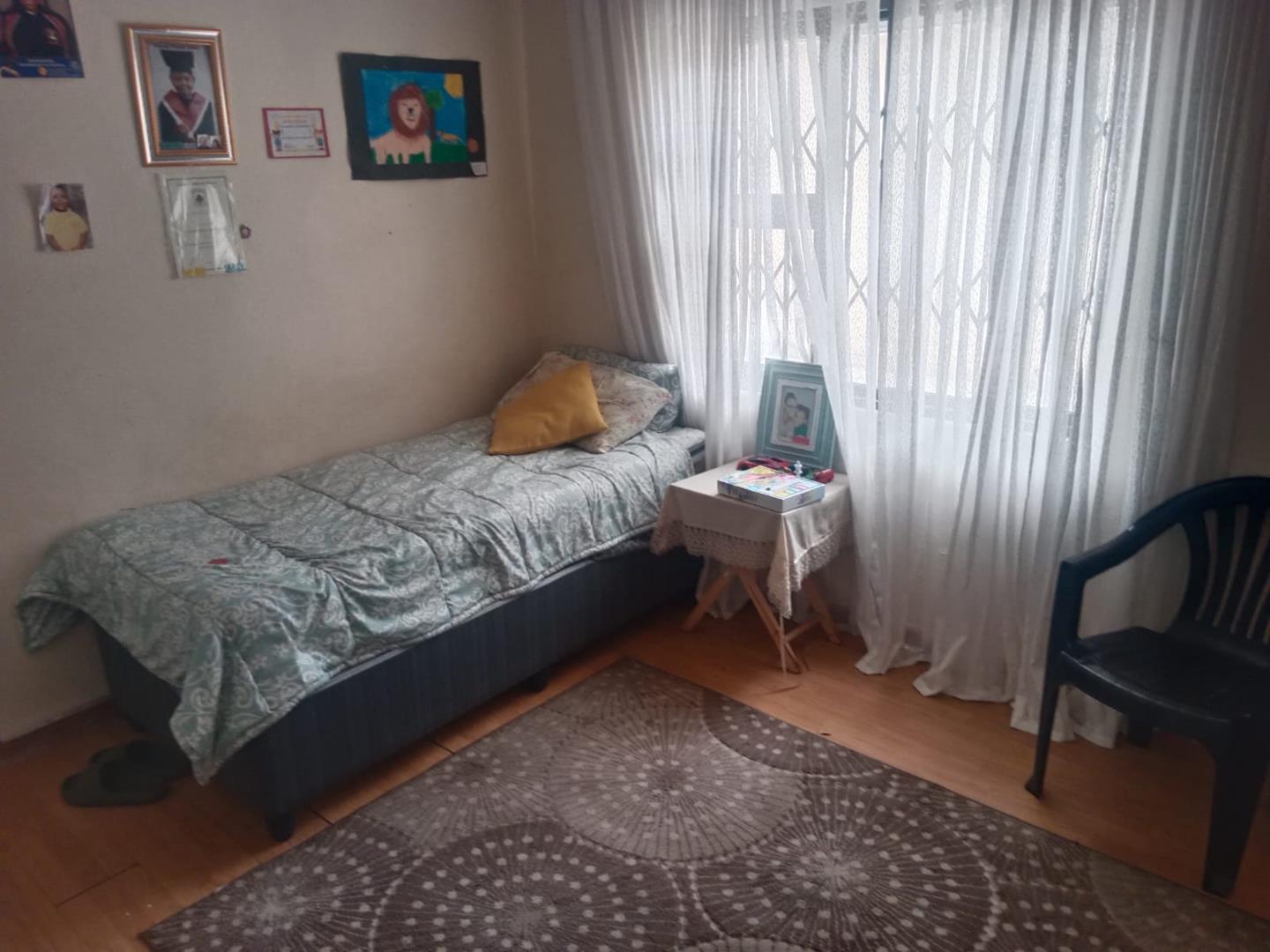4 Bedroom Property for Sale in Meredale Gauteng