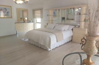 4 Bedroom Property for Sale in Meredale Gauteng