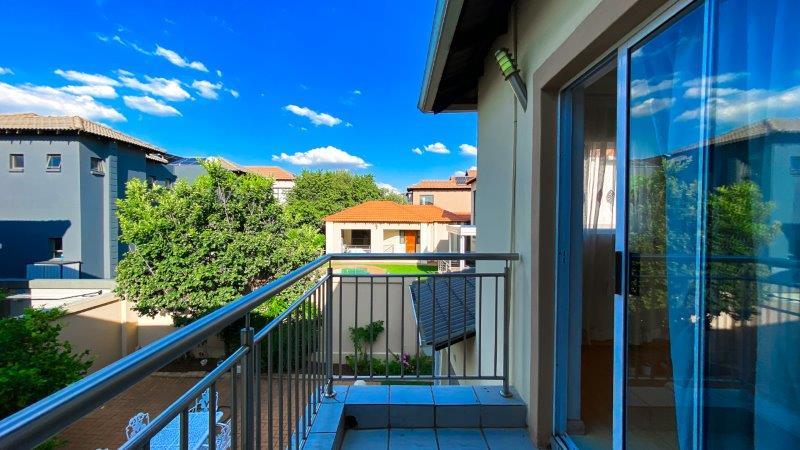 5 Bedroom Property for Sale in Aspen Hills Gauteng