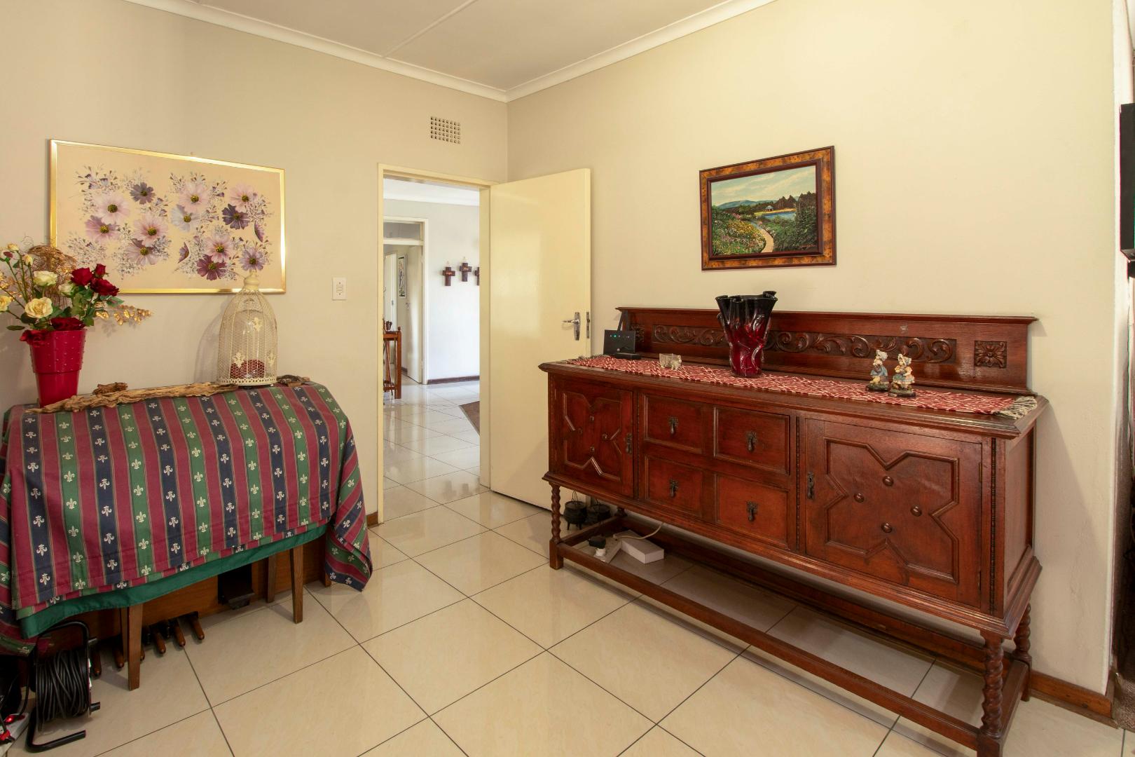3 Bedroom Property for Sale in Brackenhurst Gauteng